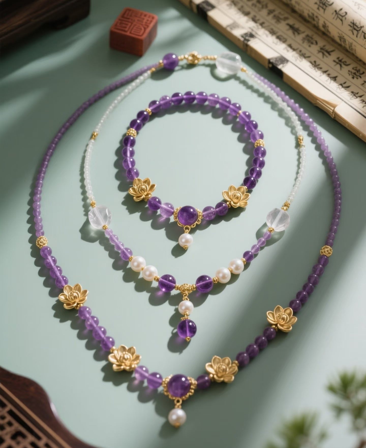 Pendants & Necklaces