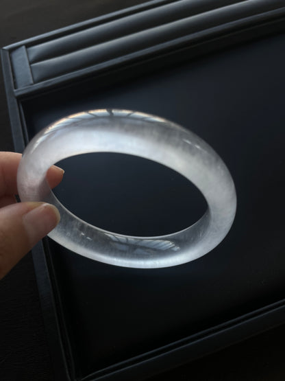 Quartz Bangle, Translucent