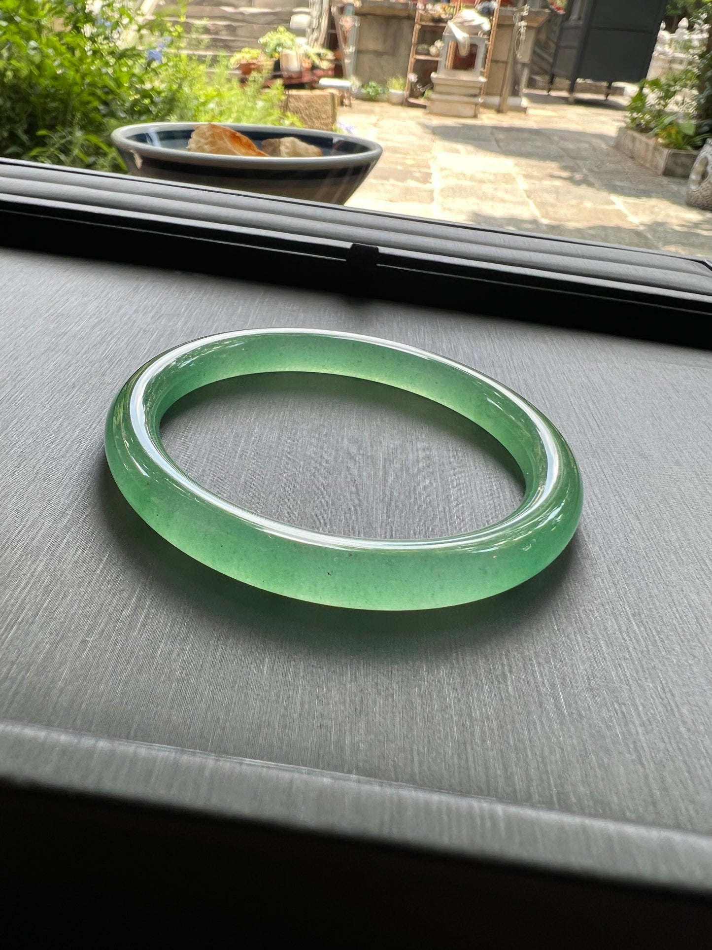 Natural Jadeite Bangle