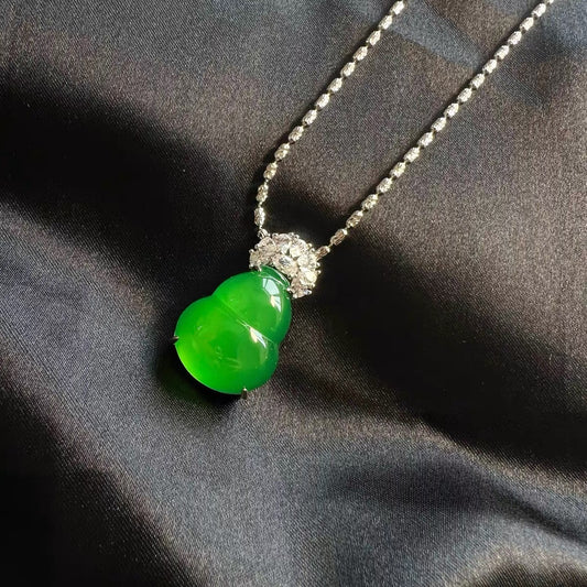 "Hulu" Calabash Chalcedony Jade With 925 Sterling Silver Bail, Calabash Jade Pendant