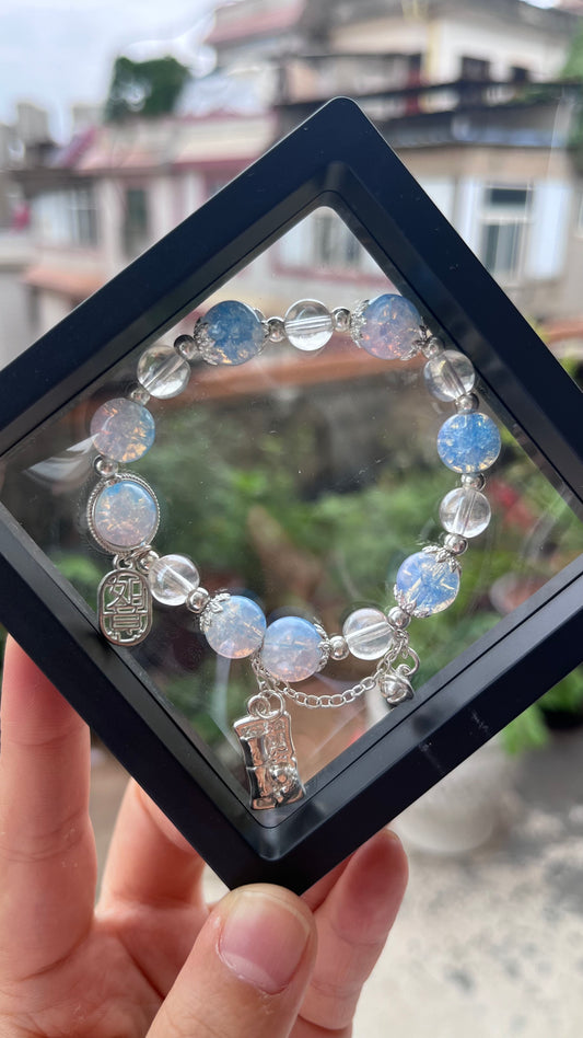 [ON SALE] Powerful Crystal Bracelet